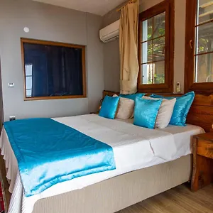 Hotel Keyif, Faralya